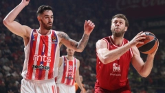 CRNO-BELI SPREMILI NOVOGODIŠNJE IZNENAĐENJE Partizan nudi 2.500.000 evra za košarkaša Olimpije