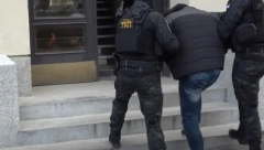 PLJAČKE U SRBIJI KOJE SU UŠLE U ANALE Razbojnici glumili sveštenike pa uz povike ‘Hristos se rodi" opelješili banku! Neki od njih bili su prerušeni u žene