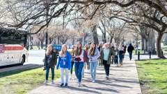 ZA DEČJU EKSKURZIJU RODITELJIMA TRAŽILI 96.000 DINARA! Skandal u beogradskoj gimnaziji, iz agencije otkrili: "Škola je imala nesvakidašnji zahtev..."