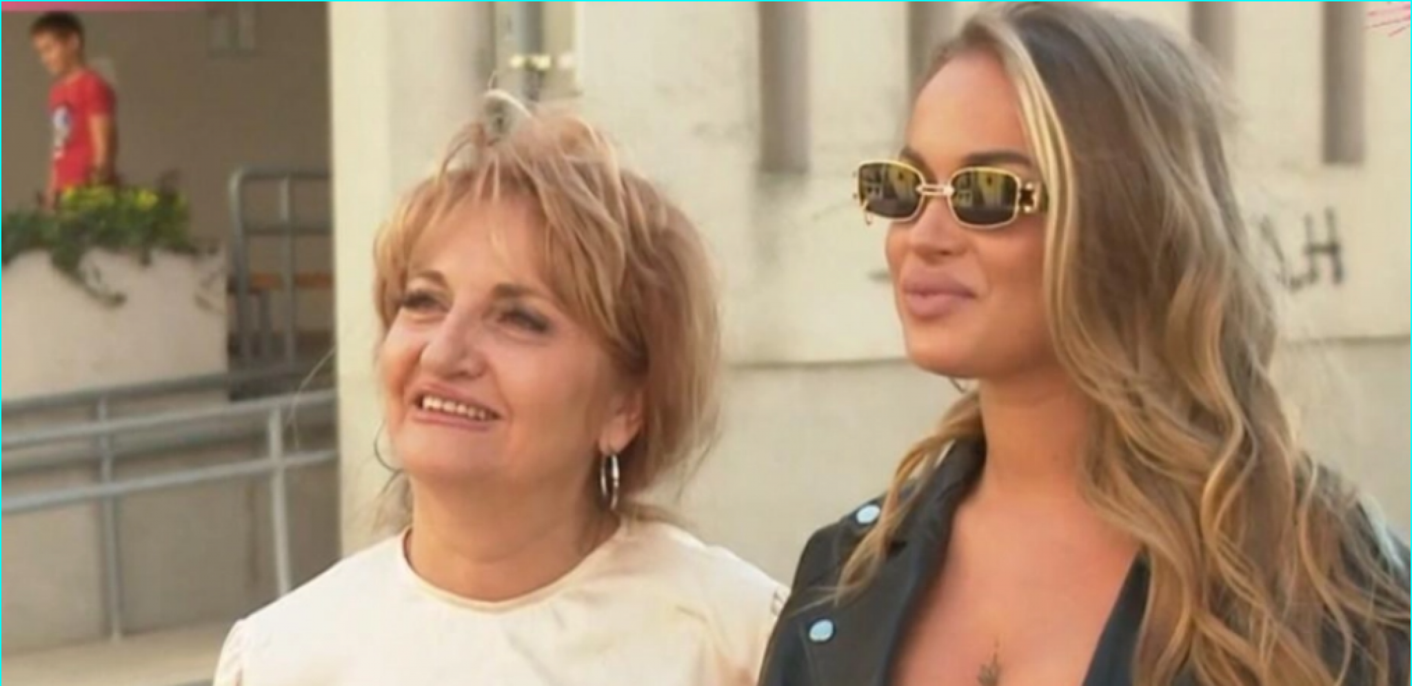 RADI U RIBARNICI, OČISTI PO 150KG RIBE: Teodora Džehverović priznala čime se bavi njena majka, otkrila sve detalje