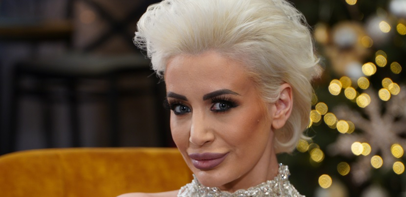 DUŠICA SKLOPILA DOGOVOR SA PINKOM? Nakon posete staroj firmi ne skida osmeh s lica i sve vreme ponavlja ovo!