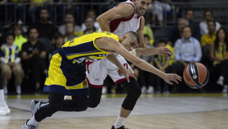 STRAŠNA PARTIJA MADARA PRED ZVEZDU Dabl-dabl Izraelca za pobedu Fenera