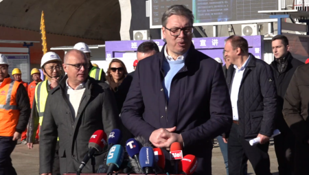 "KADA UMREMO MI, NE UMIRE SVET, MORAMO MISLITI O DECI" Vučić za Alo!: "To moramo da rešavamo"