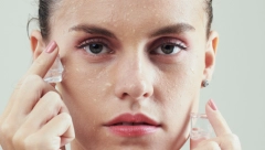 NOVOGODIŠNJE PROSLAVE OSTAVE TRAGA NA NAŠOJ KOŽI Dermatolog otkriva kako da je oporavite i opet izgledate sveže i odmorno