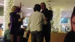 UŽIVAJU U SPLENDIDU! Milo Đukanović i Brano Gvozdenović ne mare za afere u kojima se pominju