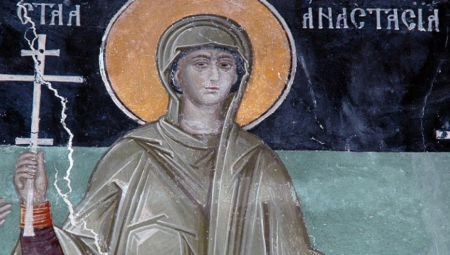 DANAS SE OBELEŽAVA SVETA VELIKOMUČENICA ANASTASIJA: Veruje se da za pomoć treba izgovoriti OVU MOLITVU