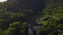 KATARINA JE U VRDNIKU PLATILA DORUČAK 3.200 DINARA To joj nije bilo u aranžmanu, evo koliko košta noćenje u zenitu praznične sezone