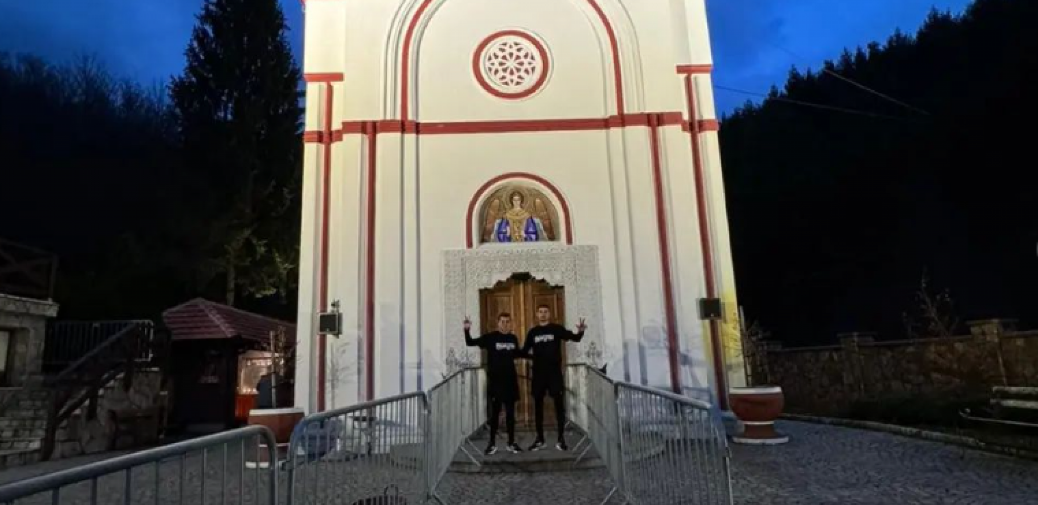 "ISPUNIO SAM ŽELJU SVOG BRATA" Jovan iz Malog Orašja istrčao 96 km do manastira Tumane za pomoć ranjenima u masakru!