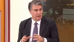 OPOZICIJA PRIZNAJE "Vučić je jedini čovek na svetu koji je uspeo da izbalansira između Rusije i Amerike" (VIDEO)