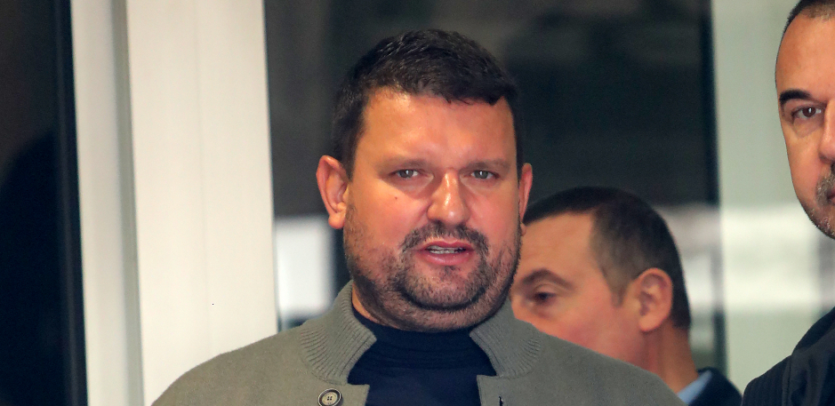 EVO DA LI DUŠKO ŠARIĆ OSTAJE U PRITVORU Nakon saslušanja se oglasio Viši sud u Beogradu