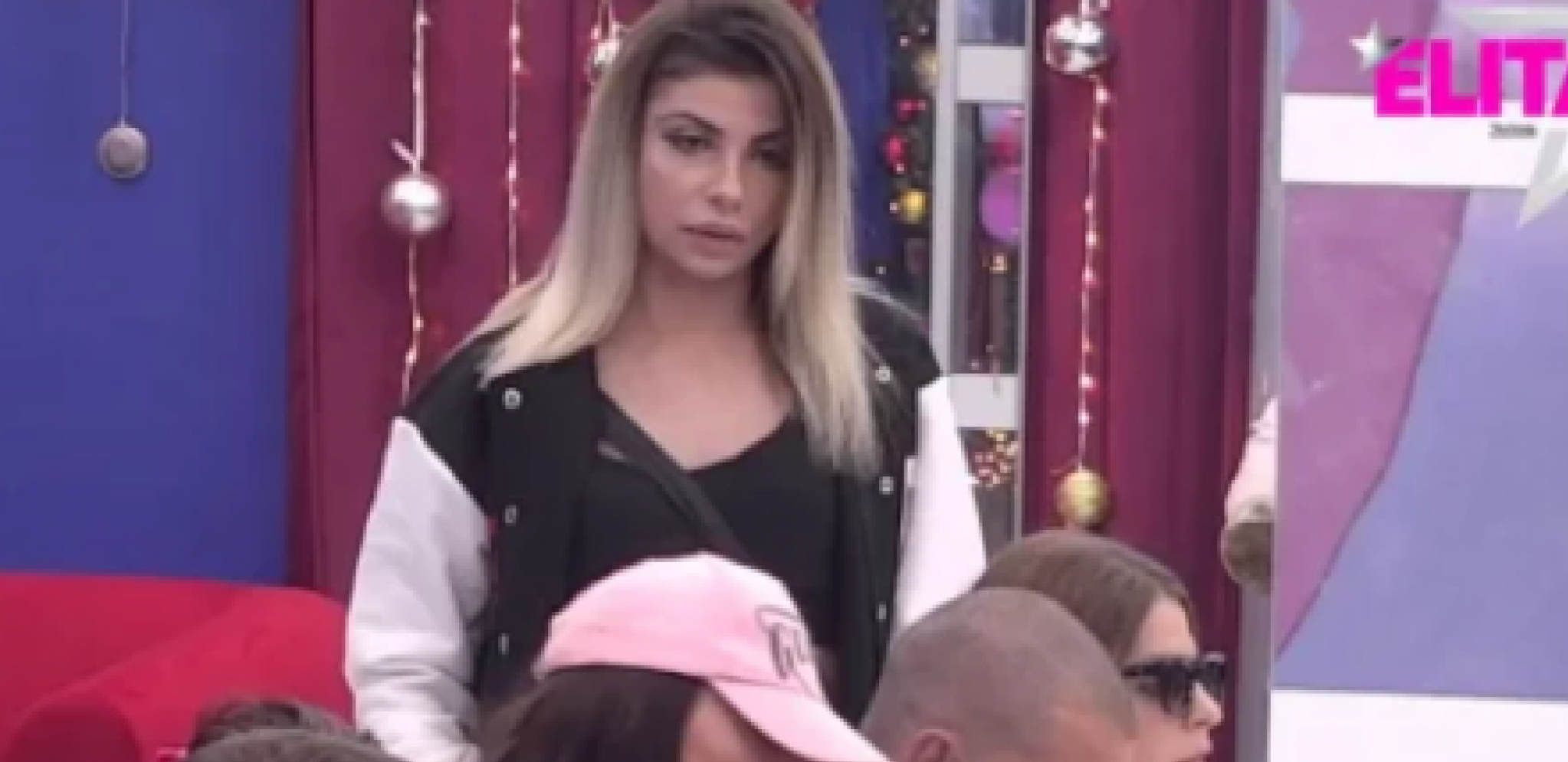 MOLIM NJENOG ROĐENOG UJAKA DA JE NE TUŽI Anđelina majka van sebe zbog ćerkinih laži o nasilju i bolesti, porodicu zavila u crno