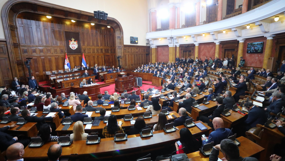 SKUPŠTINA IZABRALA NOVU VLADU SRBIJE
