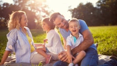 SRBIJA, MAĐARSKA I BUGARSKA POTPISALE "PORODIČNU DEKLARACIJU": Temelj društva i snaga naroda