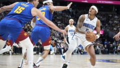KOMENTATOR U TRANSU Jokićev potez doveo do ludila Amerikance, NBA liga bruji o ovome (VIDEO)