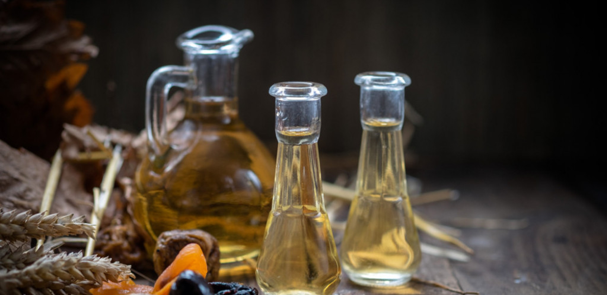 CRNOGORCIMA NA ŽABLJAKU NAPRAVILI PRAVU "SAČEKUŠU"! Mladići se ŠOKIRALI kad su videli šta im je konobar doneo!