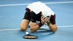 TROFEJ POSLE VELIKE BORBE Dimitrov pobedio Runea i osvojio titulu u Brizbejnu
