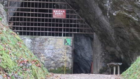 AKCIJA SPASAVANJA MOGLA BI DA TRAJE DANIMA Visok nivo vode usporava da se stigne do zarobljenih ljudi u Križnoj jami (FOTO)