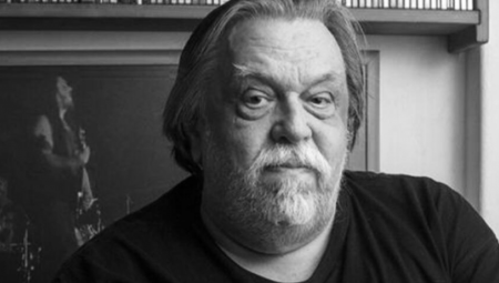 Umro Robert Nemeček