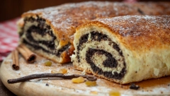 STARINSKA ŠTRUDLA SA MAKOM Iz kuhinje naših baka, prste da poližete