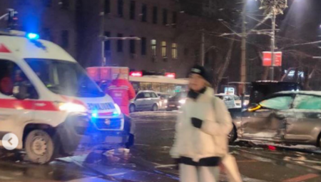 KARAMBOL U CENTRU BEOGRADA Desio se sudar kod Pravnog, srča je svuda