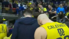UŽASNA SCENA POSLE MEČA FENERA I PARTIZANA Popustila ograda u hali, deca pala sa tribine