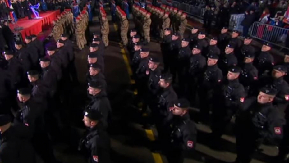 MAĐARSKA IMA PORUKU ZA REPUBLIKU SRPSKU Oglasio se Peter Sijarto