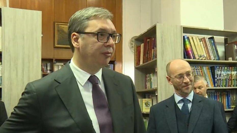 VUČIĆ JASNO I GLASNO: Svi se naoružavaju, a ni mi ne zaostajemo