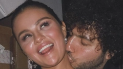 LJUDI MOJI, IMA LI GADNIJE OD OVOGA? Selene Gomez dobila bizarno iznenađenje od dečka, baš i nije morao!