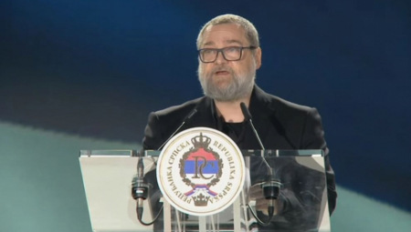 ISTORIJSKI GOVOR NIKOLE KOLJA U BANJALUCI! Srpskoj omladini poslao snažne poruke: Nemojte da prolazite kroz ono kroz šta smo prolazili mi GENERACIJA BEZ BOGA (VIDEO)