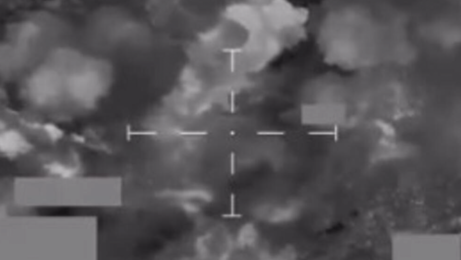 VELIKA BRITANIJA OBJAVILA JEZIV SNIMAK NAPADA Nanišali zgradu, pa ispalili razornu raketu (VIDEO)