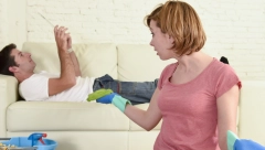 UZ POMOĆ OVOG TRIKA, SAD SVE RADE RAVNOPRAVNO Žena se žalila jer joj muž ne pomaže oko kućnih poslova, pa se dosetila OVOGA