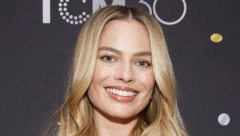 PORODILA SE NAJLEPŠA GLUMICA NA SVETU Evo kog pola je beba!