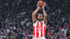 ZVEZDA TRAŽI ZAMENU ZA BOLOMBOJA Ništa od NBA-pojačanja, stiže zver iz Rusije?