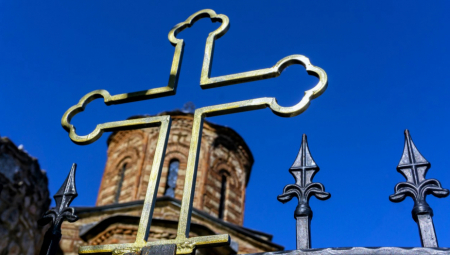 OVO JE NAJKRAĆA I NAJMOĆNIJA MOLITVA Kaže se da je SRŽ hrišćanstva i da OSLOBAĐA i od najvećeg ZLA u nama