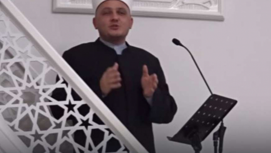 HODŽA IZ KOZARCA OPET PROVOCIRA SRBE I ŠIRI MRŽNJU Prvo je udario na Svetog Savu, a sad... „Tamo neka“ nova godina i „dušmani koji nas okružuju“
