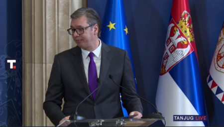 ŠOLAKOVCI PUCAJU OD CINIZMA Prozivaju Vučića što pomaže bolesnoj deci, znaju da uvek ispuni ono što obeća!