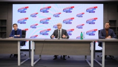 TAČNO U 17 ČASOVA! Danas sednica Predsedništva SNS - posle toga izjave za medije!