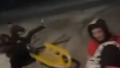 NOVI ZIMSKI TREND NA MREŽAMA, SVI SE SMEJU, ALI BI OVO MOGLO DA BUDE I OPASNO Svi su završili na kolovozu, ali i dalje luduju, gledajte ovaj haos (FOTO)