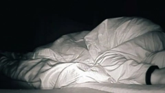 NOĆIMA NIJE SPAVALA, BUDILA SE SLOMLJENA, A NIJE JOJ BILO JASNO ZAŠTO Upalila je kameru i odmah uhvatila krivca