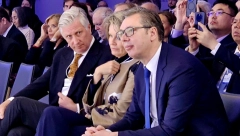 VUČIĆ U DRUŠTVU KRALJA I KRALJICE BELGIJE Predsednik se oglasio sa svetskog ekonomskog foruma u Davosu (FOTO)