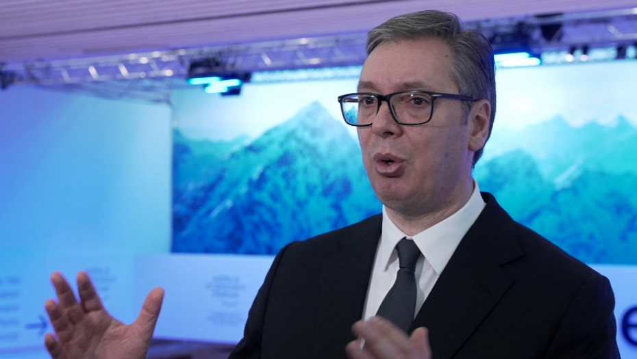 "TO MORAJU BITI NAJČISTIJA REŠENJA" Vučić: Pitao sam za plate, kažu najniža 1.000 evra