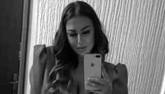 OTAC STRADALE PEVAČICE OBJAVIO SLIKU SA SAHRANE! Uznemirujući prizor ledi krv u žilama, njegove reči bole