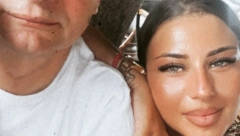 HITNA POMOĆ ISPRED PORODIČNE KUĆE Roditeljima poginule pevačice pozlilo!