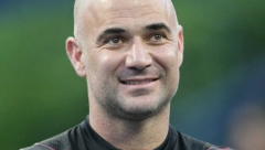 SLIKU TVPOJU LJUBIM Andre Agasi se ne ustručava da svima pokaže koliko voli svoju suprugu