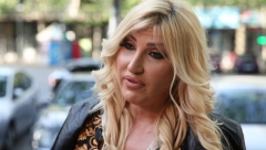 PEVAČICA SLOMLJENA OD BOLA ZBOG VELIKOG GUBITKA Oglasila se potresnim rečima: Neka te bog primi u carstvo nebesko