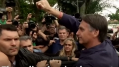 NEVIĐENI SKANDAL! PREDSEDNIK DRŽAVE LAGAO NAROD DA JE PRIMIO VAKCINU PROTIV KOVIDA: Uhvaćen u prevari, sve bila VELIKA NAMEŠTALJKA