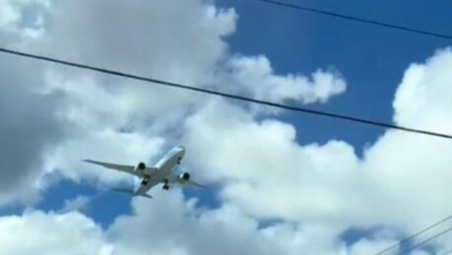 SUDAR DVA AVIONA NA AERODROMU U JAPANU Nema povređenih