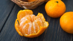 NE BACAJTE KORU MANDARINE Napravite prirodni sirup za kašalj uz dodatak samo jednog sastojka