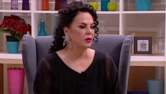 MAJKU SU MI ZAKLALI, A BRATA UNAKAZILI Jeziva ispovest naše pevačice, progovorila o užasnoj porodičnoj tragediji!