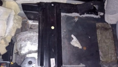 SRPSKI POLICAJCI NAŠLI TAJNI BUNKER U FIJATU KOJI SU ZAUSTAVILI NA BATROVCIMA Probao je da iznese 32 kilograma! (FOTO)